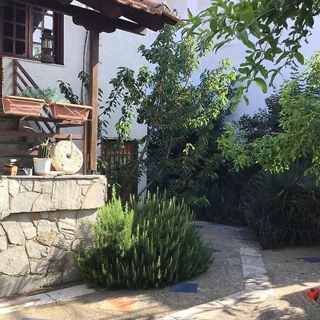 John Actors Home 카발라 외부 사진